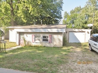 28 W Short St, Amboy, IL 61310