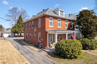 1 Pleasant St, Westerly, RI 02891