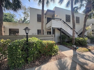 647 Woodlawn Dr Unit 647, Bradenton, FL 34210