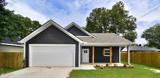 313 W Forest Ave, Jackson, TN 38301