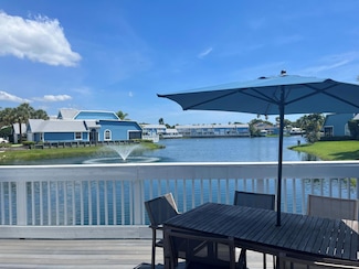 902 Ocean Dunes Cir, Jupiter, FL 33477
