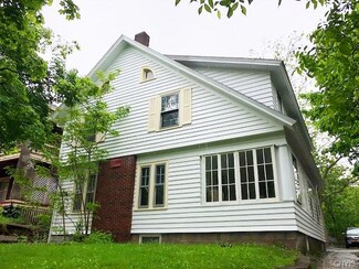 810 Maryland Ave, Syracuse, NY 13210