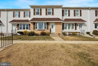 934 Greenhouse Dr Unit 5, Secane, PA 19018