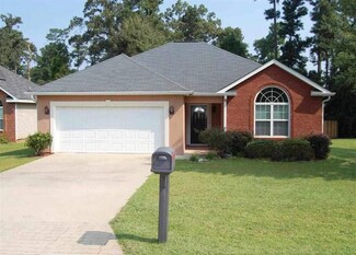 100 Mcvey Trail, Centerville, GA 31028