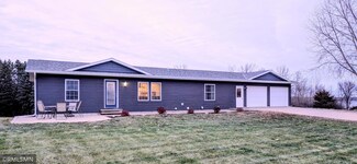 20596 Akley Dr, Sauk Centre, MN 56378