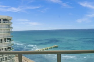 16425 Collins Ave Unit 2715, Sunny Isles Beach, FL 33160
