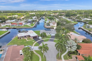 6091 SW 14th St, Plantation, FL 33317