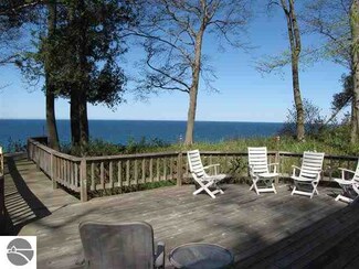 1840 Greenwood Landing, Frankfort, MI 49635