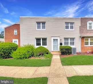 2733 Iverson St Unit 54, Temple Hills, MD 20748