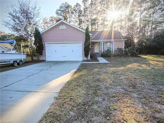 493 Lancaster Woods Dr, Supply, NC 28462