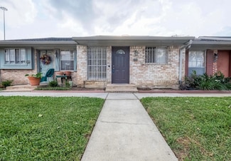 1108 W Tri Oaks Ln Unit 150, Houston, TX 77043