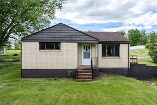 341 Sycamore St, Imperial, PA 15126