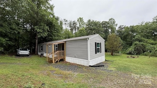 143 Hamilton Rd, Rutherfordton, NC 28139