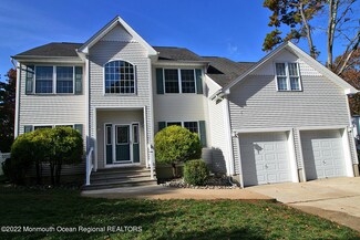 1985 Glen Oak Dr, Forked River, NJ 08731