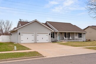 1500 Cliffview Ave, Onalaska, WI 54650