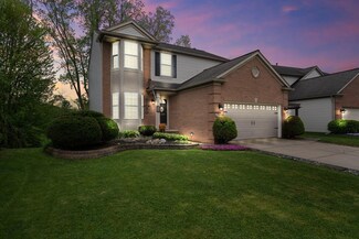 10265 E Avondale Cir, Ypsilanti, MI 48198