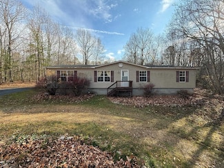 127 Kaolin Spring Ln, Greenville, VA 24440