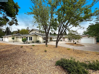2200 Tice Valley Blvd With Adu, Walnut Creek, CA 94595
