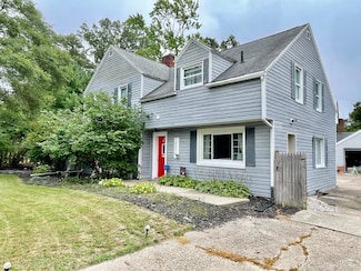 15210 Cleveland St, Spring Lake, MI 49456