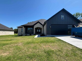 15 Calvados Ct, Cabot, AR 72023