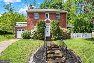 1033 Walnut St, Lemoyne, PA 17043
