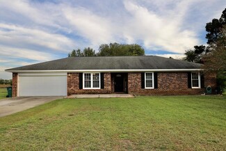 4640 Great Oak Cir, Dalzell, SC 29040