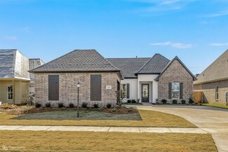1362 Quincy Dr, Bossier City, LA 71111