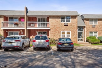 798 Eves Dr, Hillsborough, NJ 08844