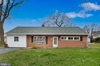 380 Lynn Ave, Landisville, PA 17538