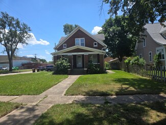 1727 17th Ave, Rockford, IL 61104