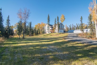 36089 Feuding Ln, Sterling, AK 99672