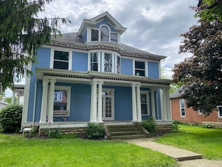 64 Springfield St, Frankfort, OH 45628