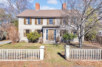 153 Main St, Wenham, MA 01984