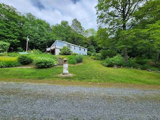 301 2nd Nh Turnpike, Claremont, NH 03743