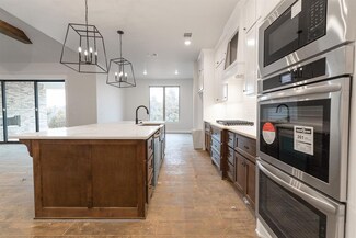 13654 Bozeman Rd, Edmond, OK 73025
