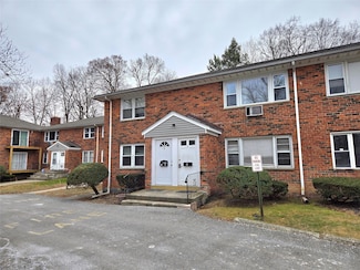 1668 Route 9 Unit 14K, Wappingers Falls, NY 12590