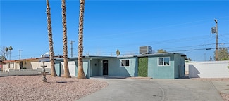 1940 Golden Arrow Dr, Las Vegas, NV 89169