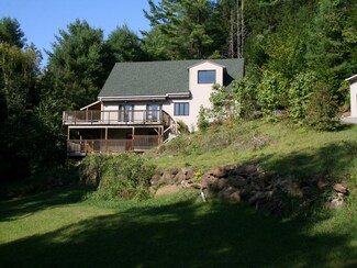 149 W Trottier Rd, South Royalton, VT 05068