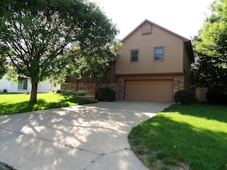 9412 E Clark St, Wichita, KS 67207