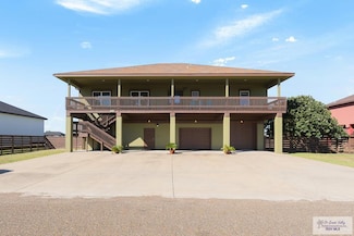 1214 E Matagorda Dr, Port Mansfield, TX 78598