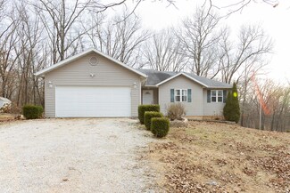325 Orchard Dr, Ridgedale, MO 65739