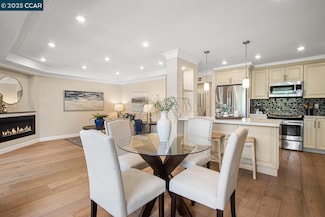 1372 Rockledge Ln Unit 6, Walnut Creek, CA 94595