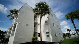 8220 Sunrise Lakes Blvd Unit 312, Sunrise, FL 33322