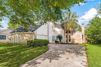 7306 Creek Crest Dr, Houston, TX 77095