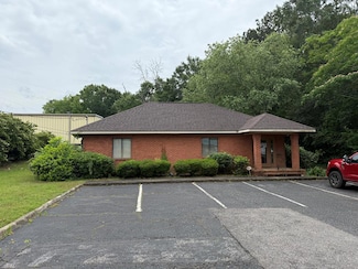 2565 Fortner St, Dothan, AL 36305