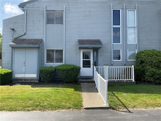511 Child St Unit 101, Warren, RI 02885