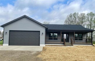 131 Thunder Dr, Eaton, OH 45320