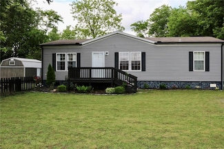 302 W Cedar St, Bertrand, MO 63823