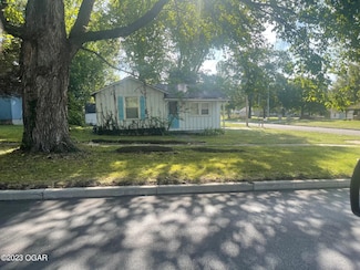 116 E 6th St, Baxter Springs, KS 66713
