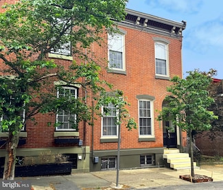 2604 Brown St, Philadelphia, PA 19130